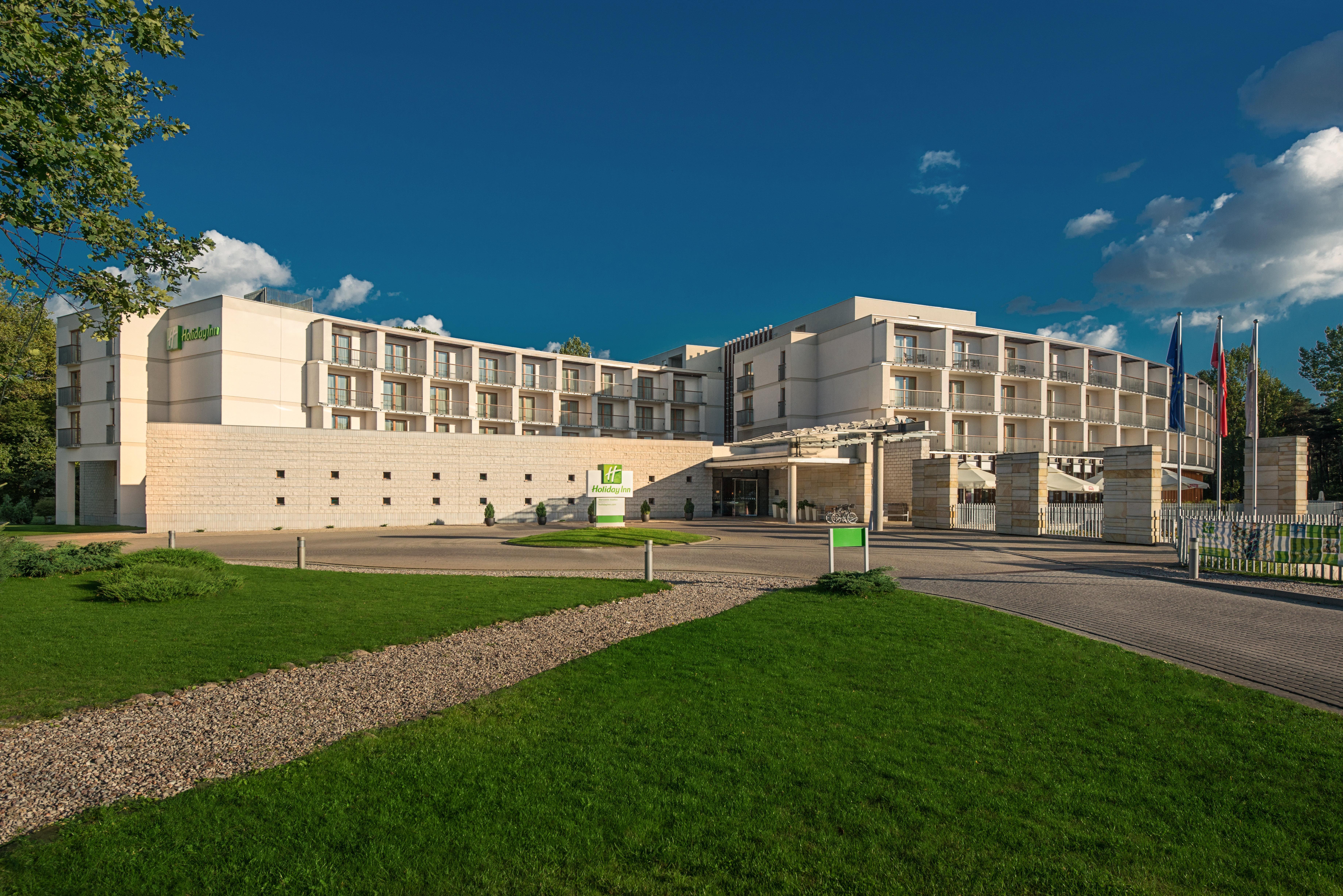 Holiday Inn Resort Warsaw Jozefow By Ihg Екстер'єр фото